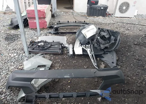 2023 Hyundai Santa Cruz Sel z USA, uszkodzony, nr VIN 5NTJCDAE2PH074421